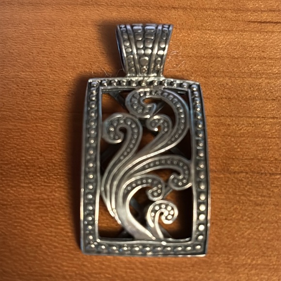 Silpada Sterling Silver Pendant - Picture 3 of 7
